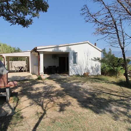 Apartment Marija Kolan Εξωτερικό φωτογραφία