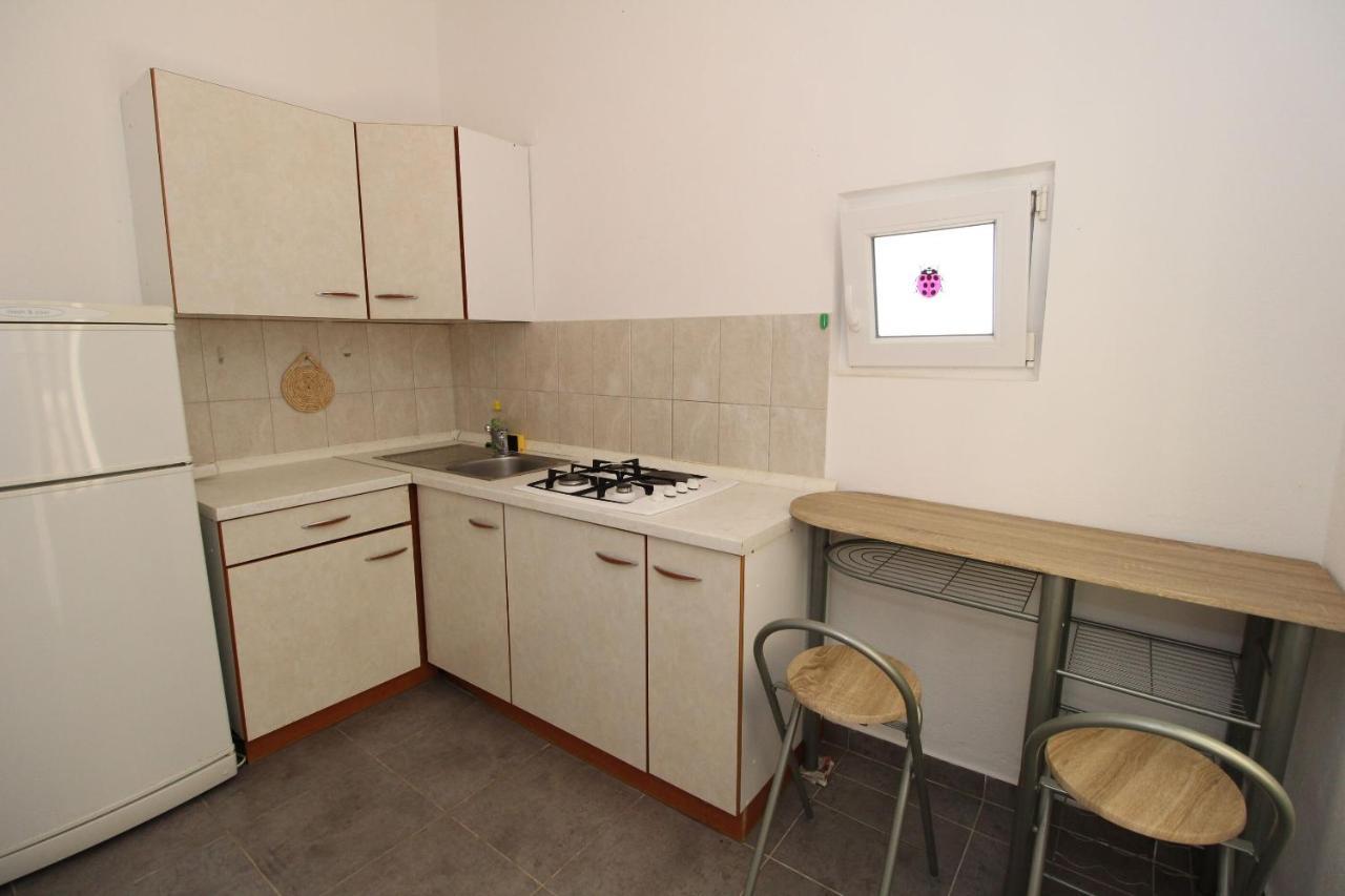 Apartment Marija Kolan Εξωτερικό φωτογραφία